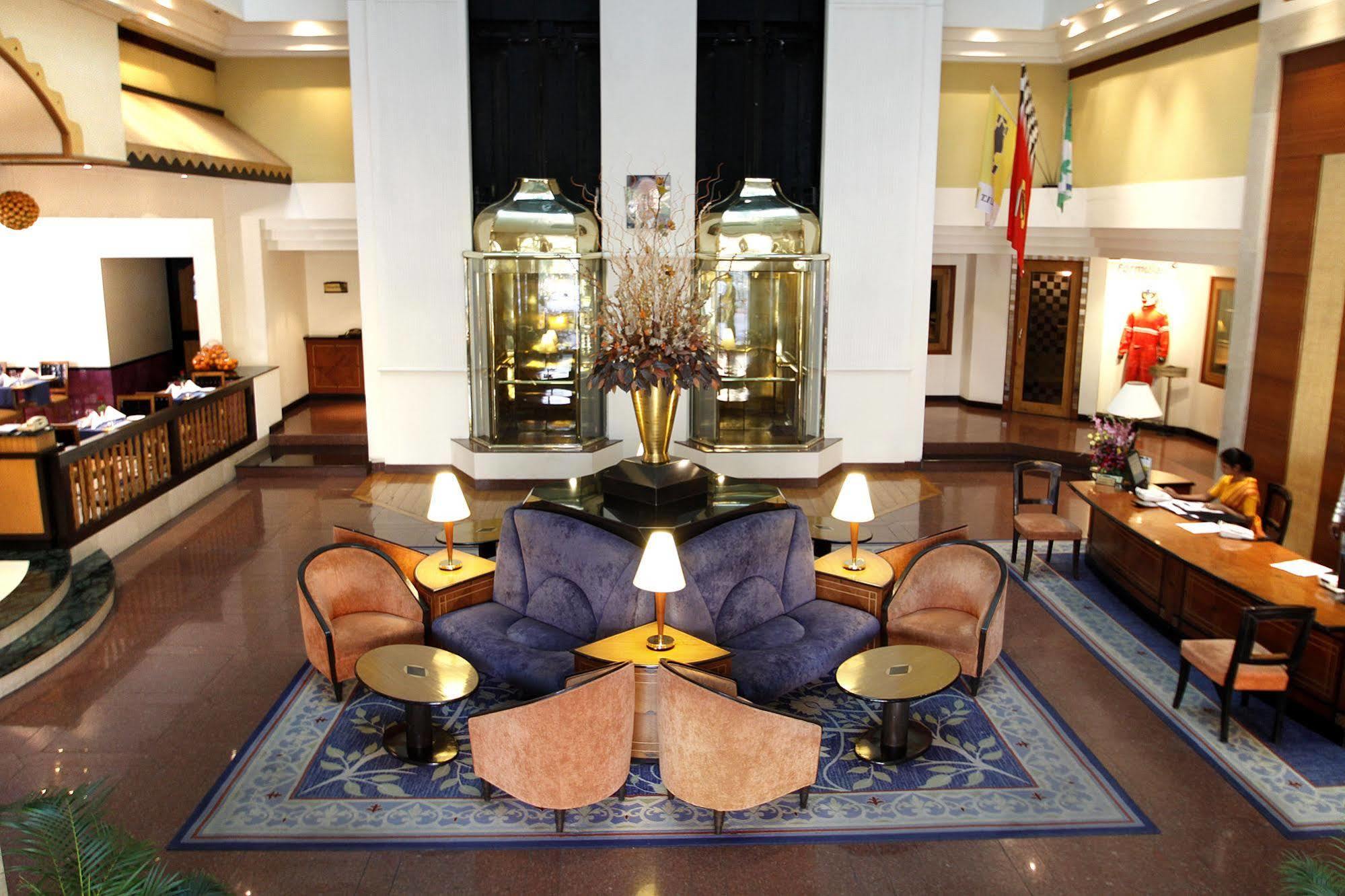 Hotel Sagar Plaza City Centre Pune Intérieur photo